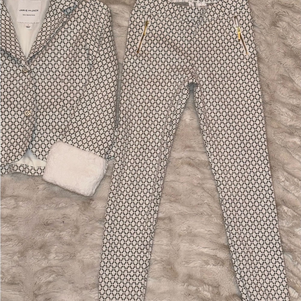 Janie and Jack Black and White Patterned Blazer Pant Suit